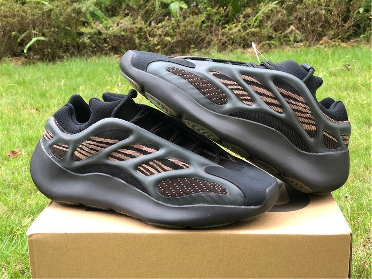 adidas Yeezy 700 V3 clay brown – HYPESHOES