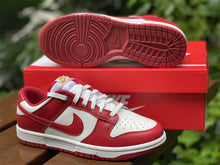 Load image into Gallery viewer, Dunk low Sb gym red
