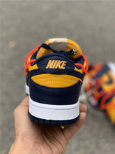 Load image into Gallery viewer, Dunk Sb Low Off-White
