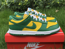 Load image into Gallery viewer, Dunk Low SB Brazil
