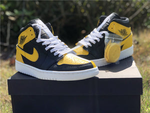 Air Jordan 1 mid yellow & black