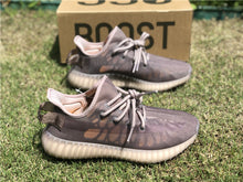 Load image into Gallery viewer, Adidas yeezy boost 350 v2
