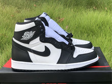 Load image into Gallery viewer, Air jordan 1 high black white
