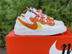 Nike blazer low sacai white magma orange