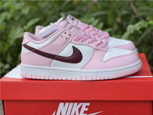 Load image into Gallery viewer, Nike Sb pink

