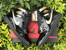 Load image into Gallery viewer, Air Jordan 1 Retro High Black Metallic Gold
